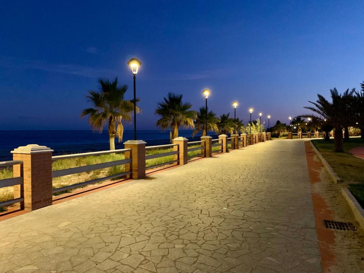 Alba Serena Santa Caterina Dello Ionio Marina ภายนอก รูปภาพ